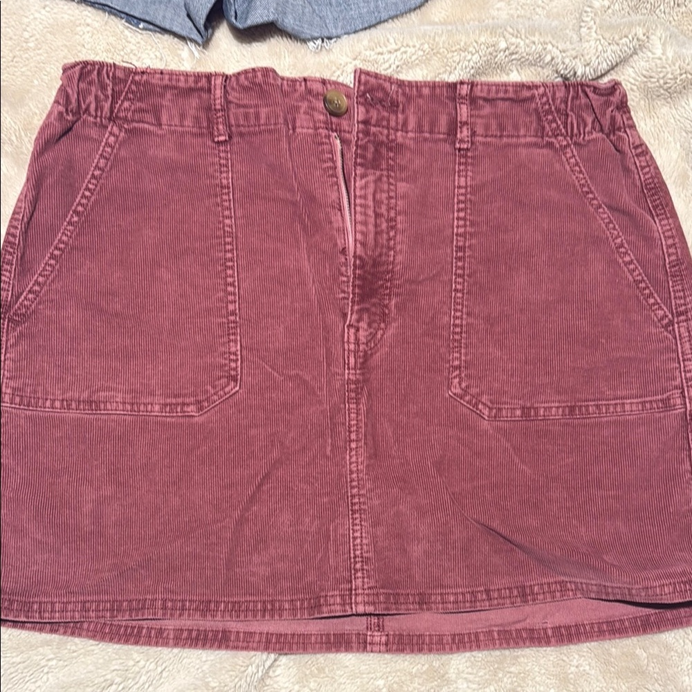American Eagle Outfitters Pink Mini Cargo Skirt